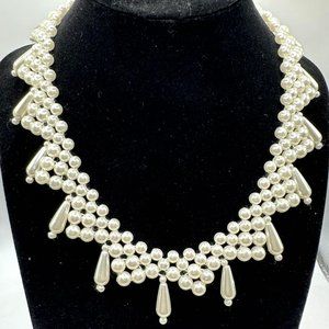 Decorative faux pearl necklace